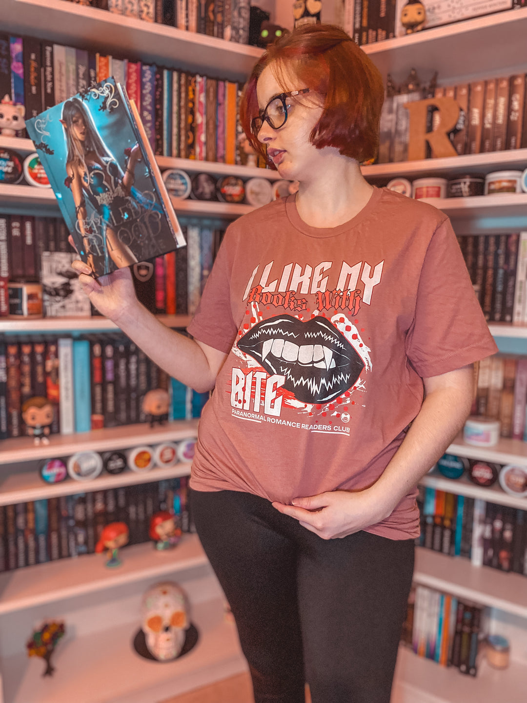 I Like My Books With Bite Unisex T-Shirt